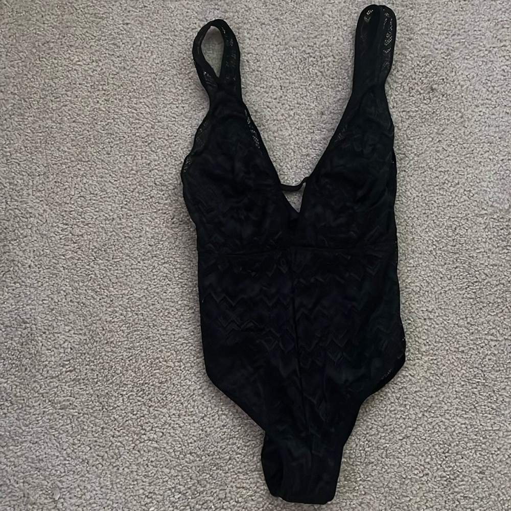 “Nicole Miller- Lingerie Body Suit size small”